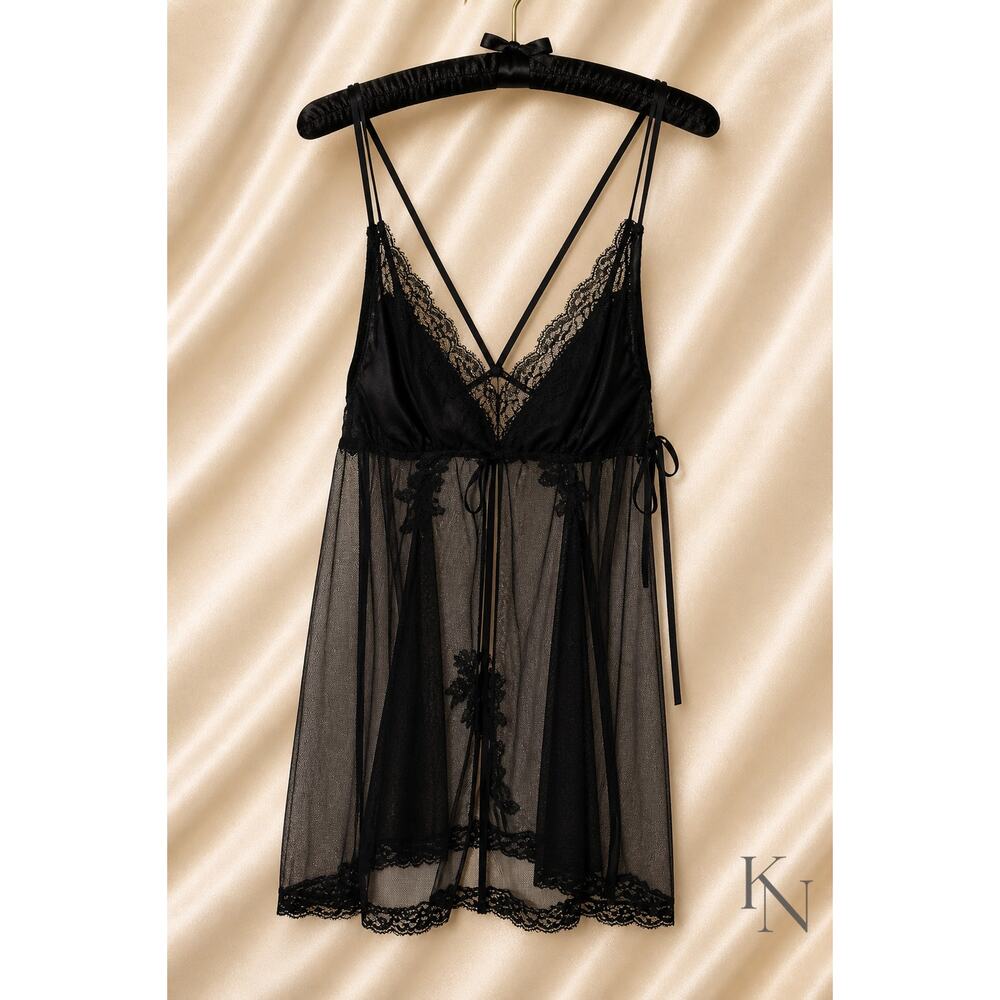 Victoria’s Secret Silk & Nylon Lace Babydoll – Size L